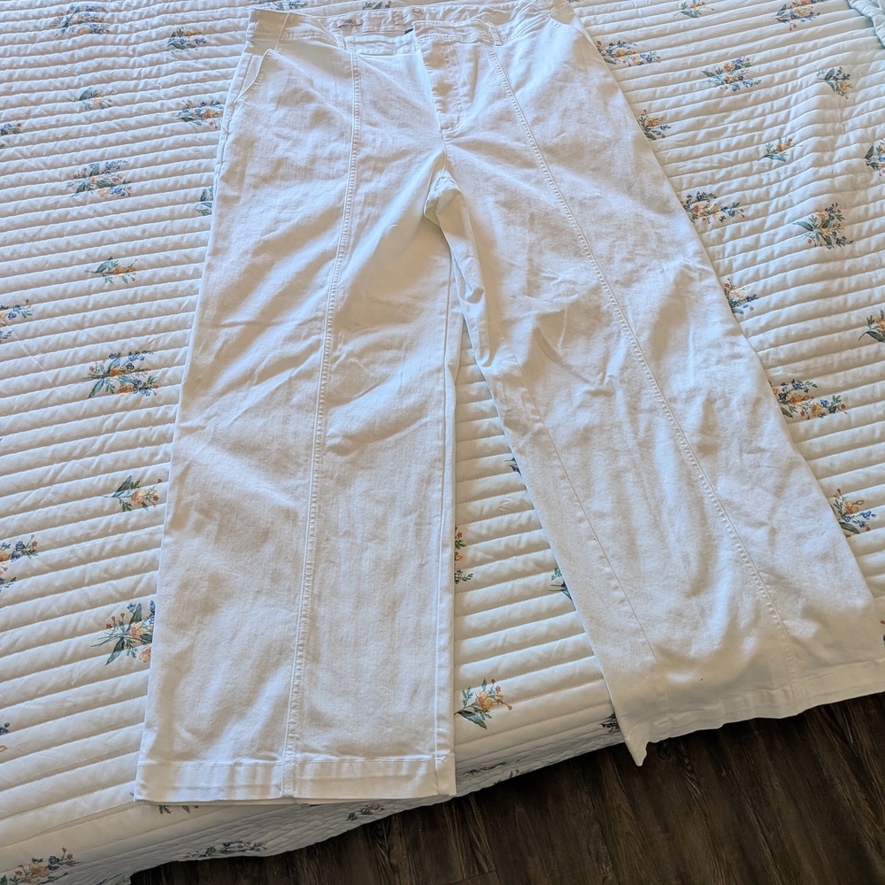Universal Thread Wide Leg White Linen-Blend Pants